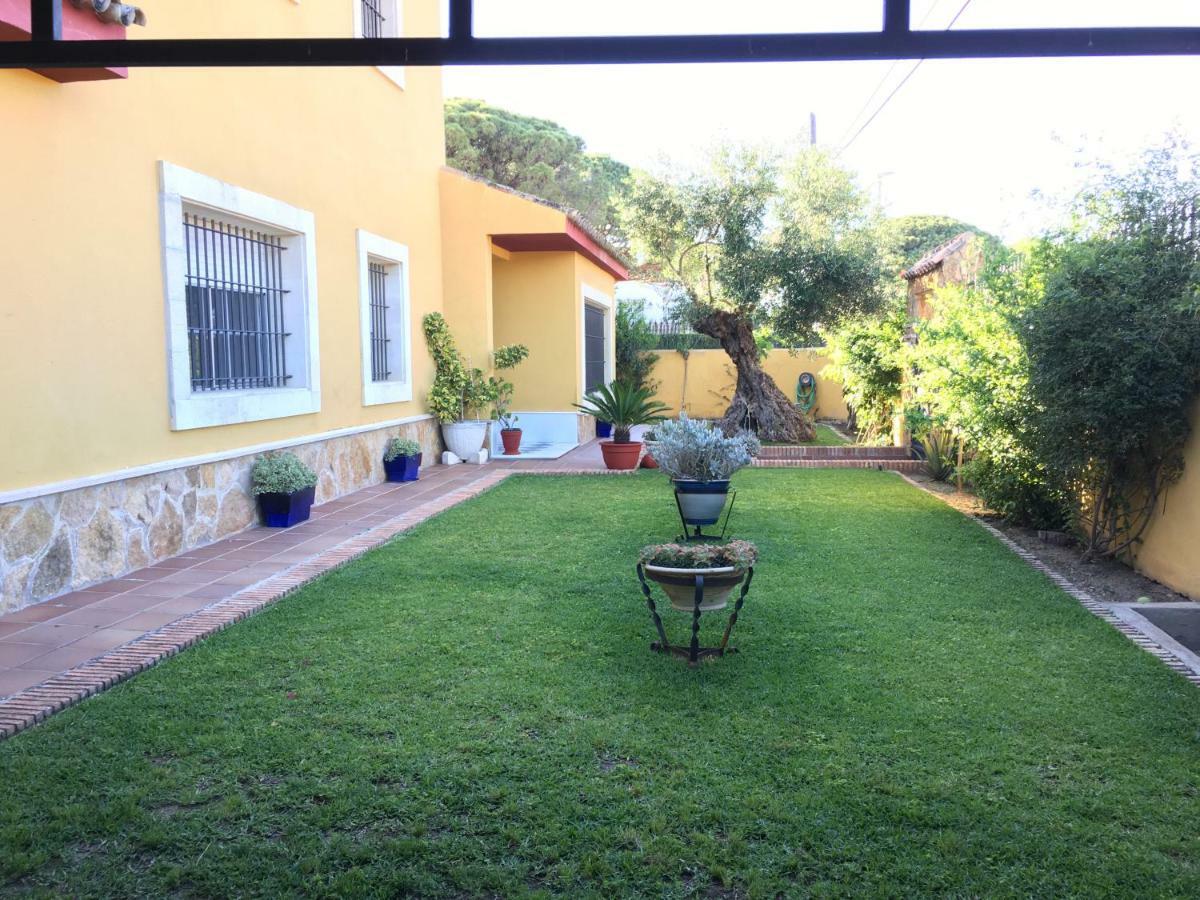 Villa La Jara El Puerto de Santa Maria Exterior photo